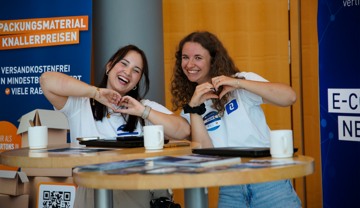 unternehmenskultur-team-messe